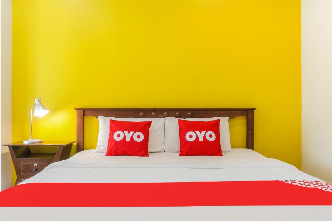 Oyo 233 Sunshine House Hotel Chiang Mai Exterior foto