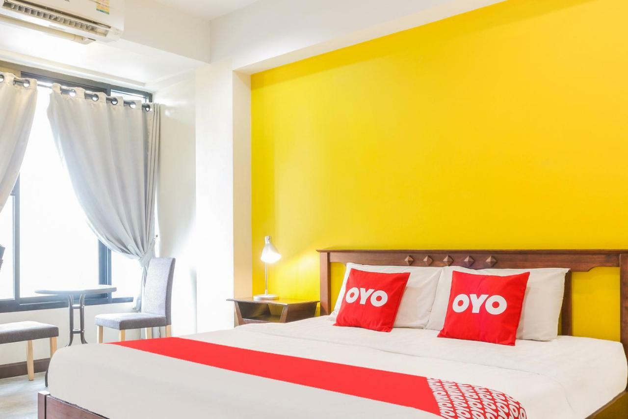 Oyo 233 Sunshine House Hotel Chiang Mai Exterior foto