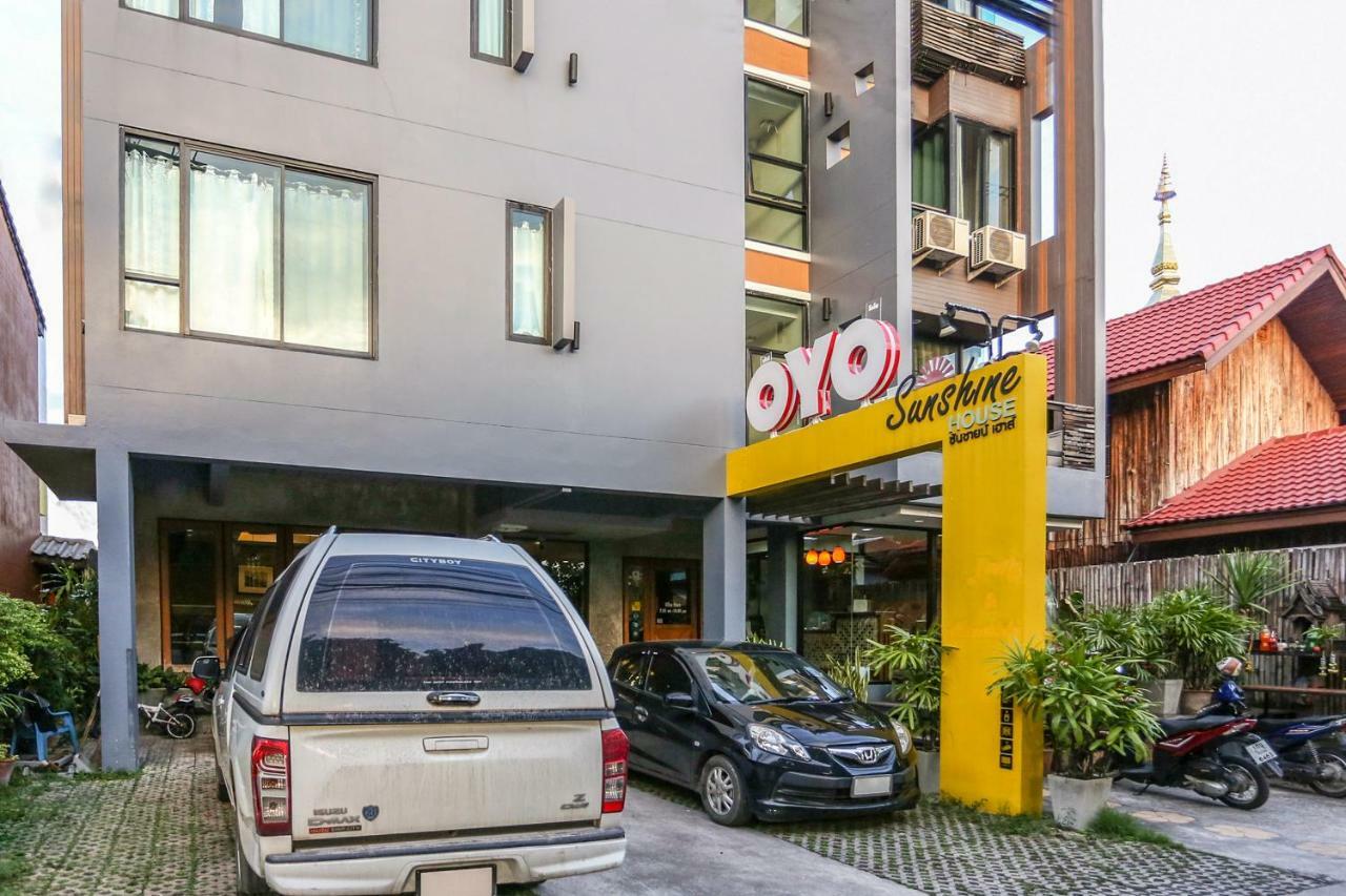 Oyo 233 Sunshine House Hotel Chiang Mai Exterior foto